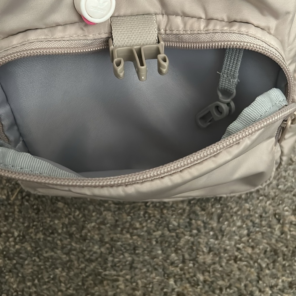 Adidas Bag - Picture 3 of 4